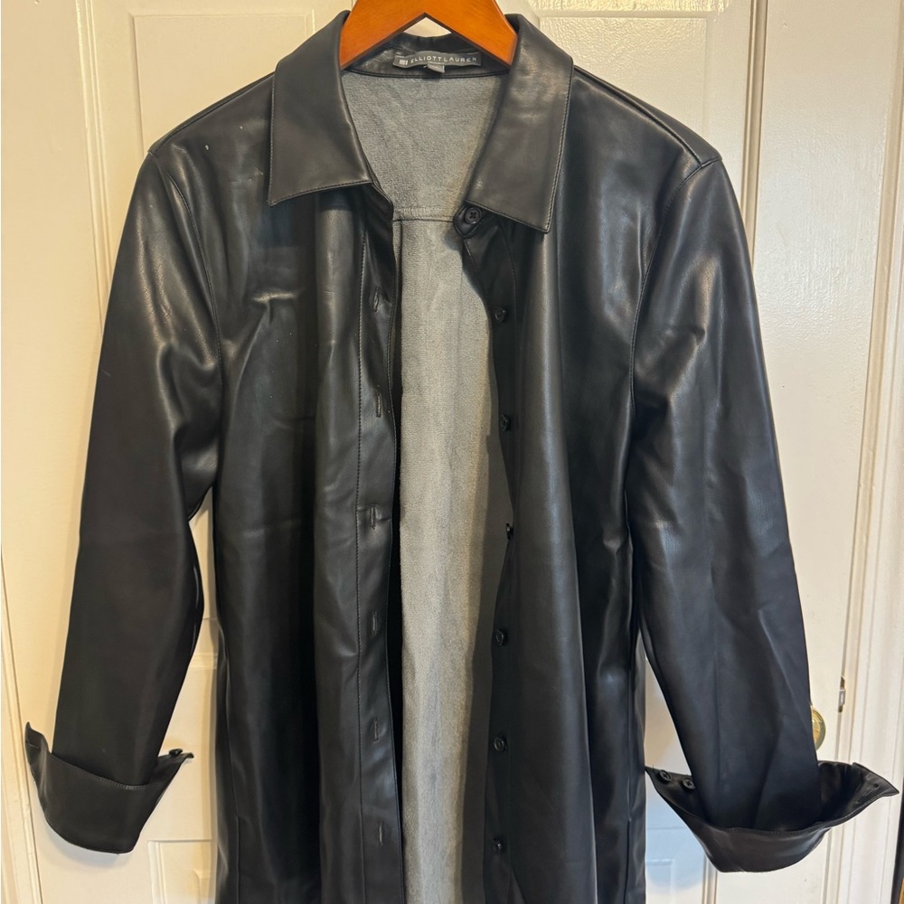 Elliott Lauren Black Faux Leather Button-Up Shirt | Polished Modern Look